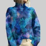 Амелия – Стилен пуловер с поло и абстрактен флорален „воден“ десен