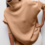 Десислава - Пуловер с поло яка и свободна кройка