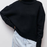 Десислава - Пуловер с поло яка и свободна кройка