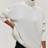 Десислава - Пуловер с поло яка и свободна кройка