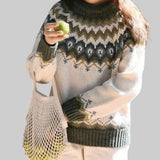 Стела - Зимен плетен дамски пуловер